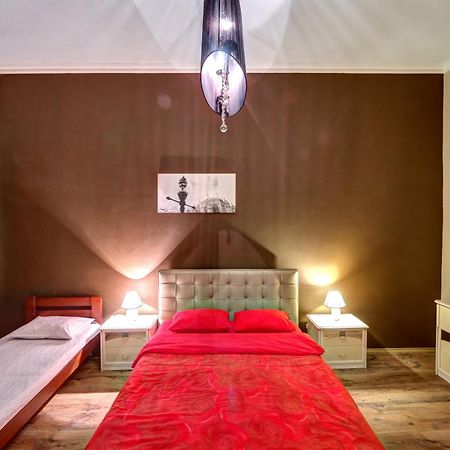 Apartment Saksahanskoho St, 78А Kiev Luaran gambar